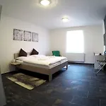 U Tri Statkaru