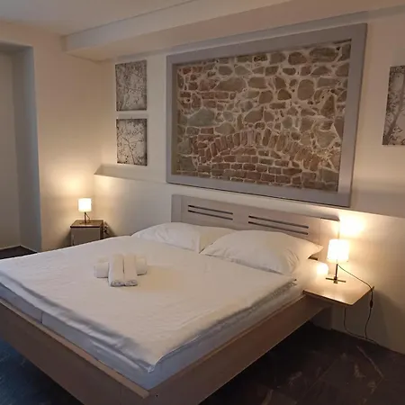 Maison d'hôtes U Tri Statkaru 4*
