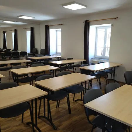 U Tri Statkaru Casa de hóspedes Dobris