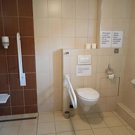 U Tri Statkaru Dobris