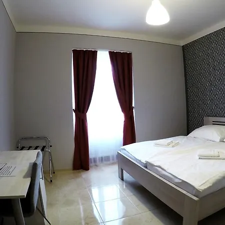 بيت ضيافة U Tri Statkaru 4*