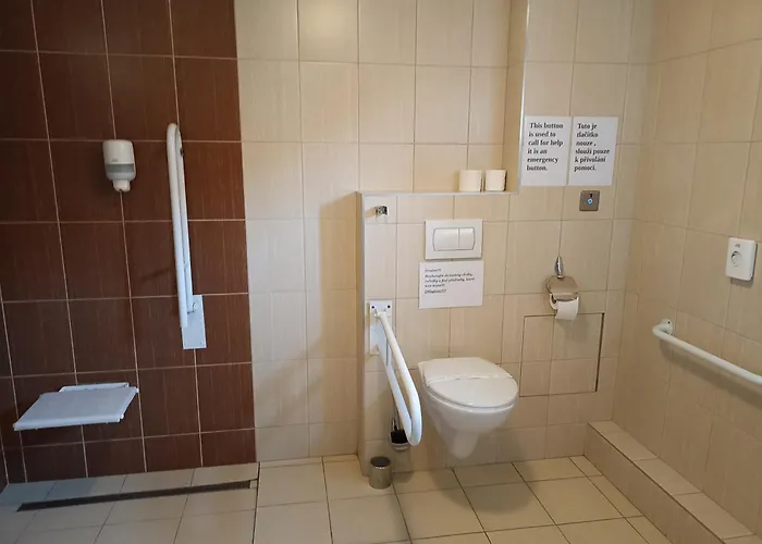 U Tri Statkaru Dobris