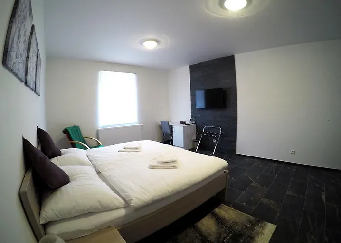 U Tri Statkaru Pensjonat Dobris