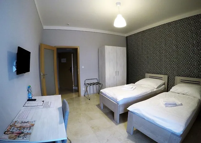 U Tri Statkaru Pensjonat 4*